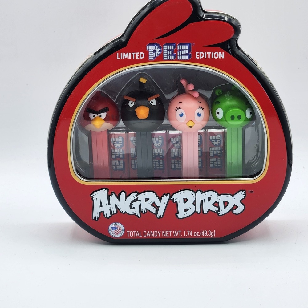Angry Birds PEZ Dispensers Candy & Limited Edition Collector Tin‎ W/ 4 Pez